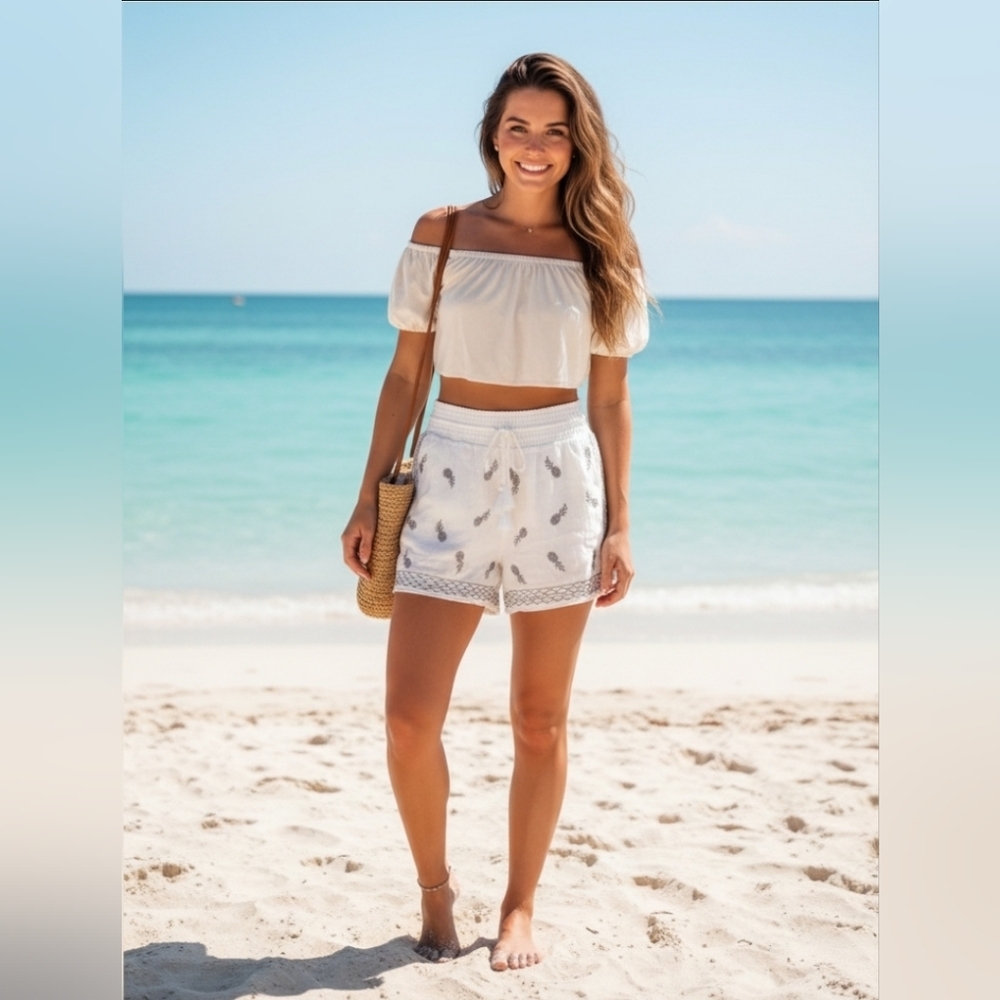 J.Crew White Embroidered Pineapple Pull-On Shorts - Size: XS